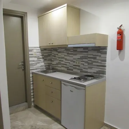 Luis Apartmanhotel Masztihári