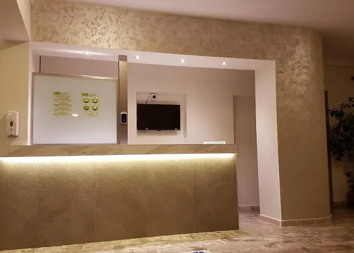 Luis 2* Masticharion