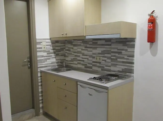 Luis Lägenhetshotell Masticharion